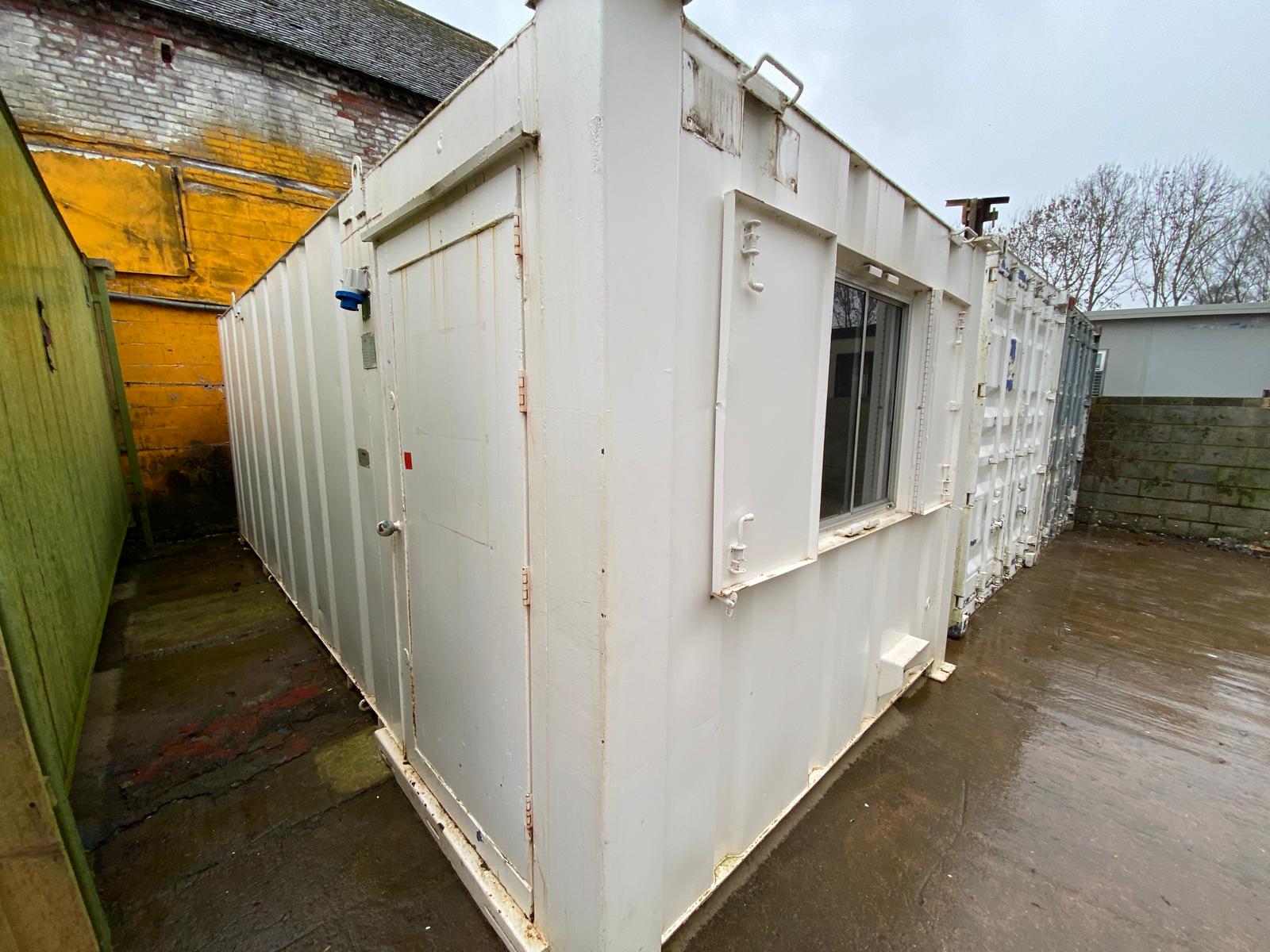 21′ x 9′ Open Plan Office – Ref.-194