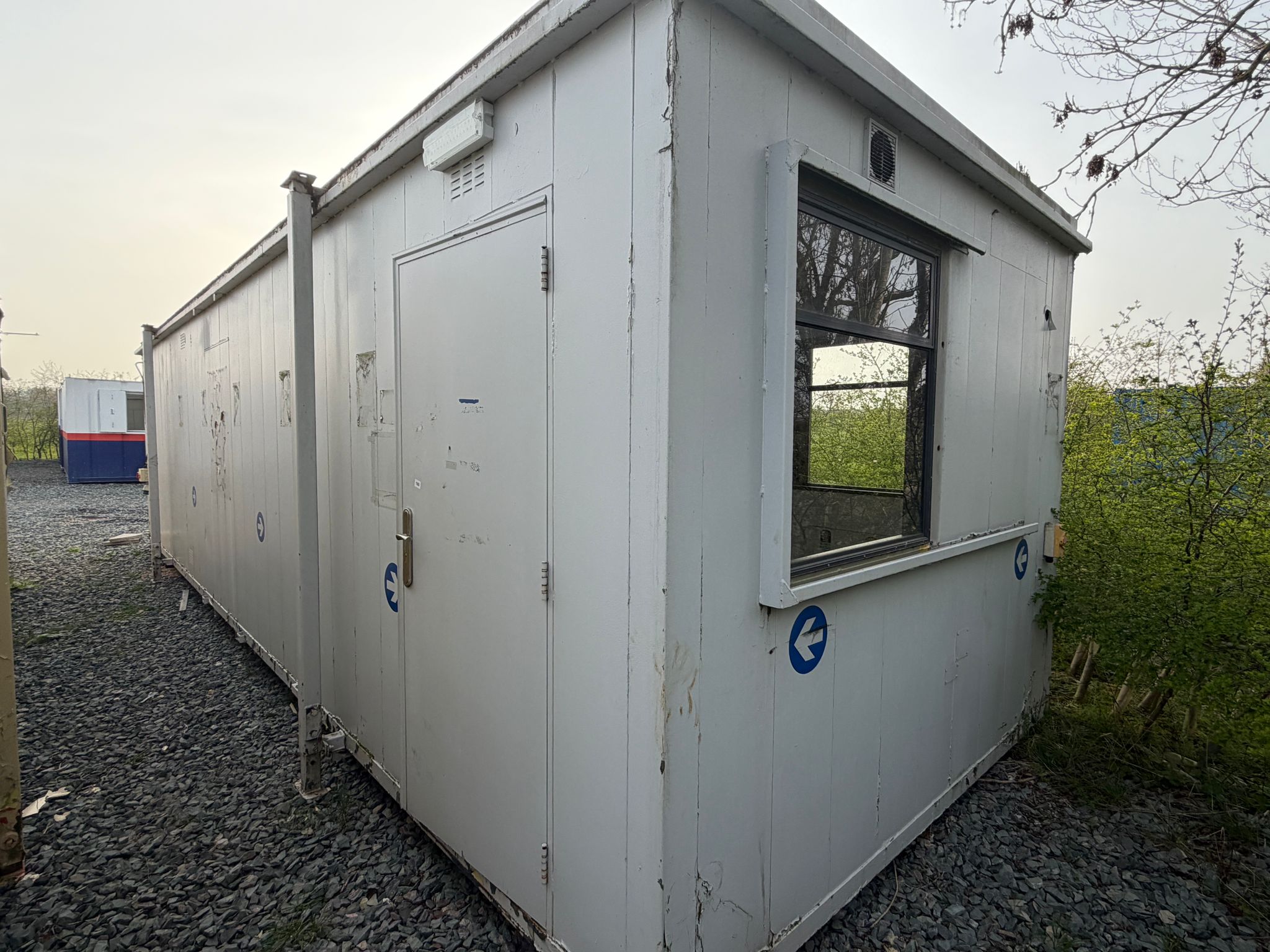 32′ x 10′ Open Plan Unit – Ref.-193