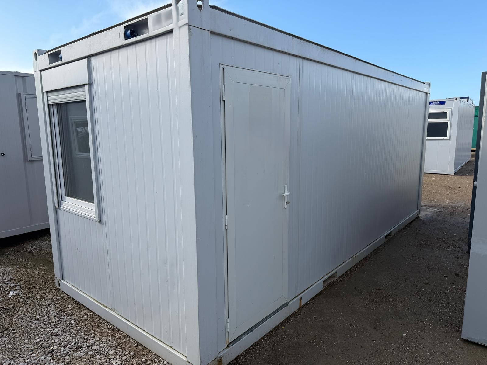 20′ x 8′ Open Plan Office/Meeting Room – Ref.-RBS3