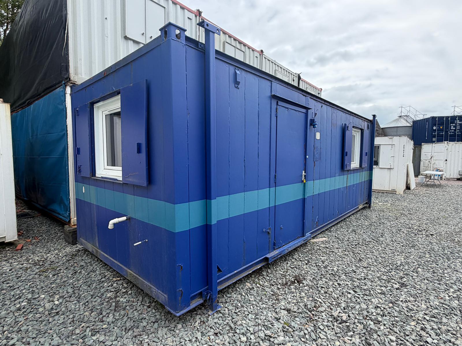 24′ x 9′ Office with Kitchenette – Ref.-290
