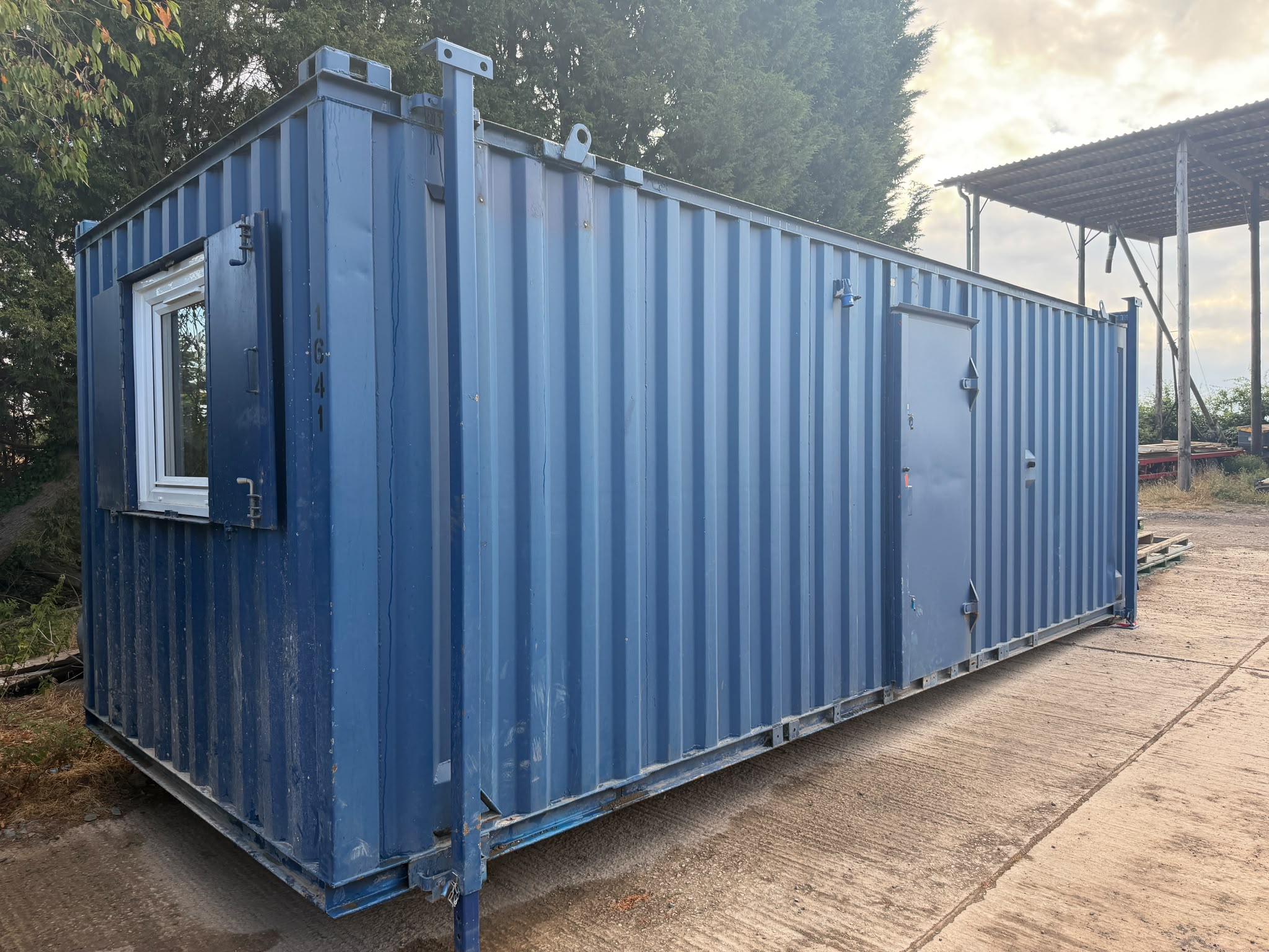 24′ x 9′ Jackleg AV Portacabin – Ref.-329